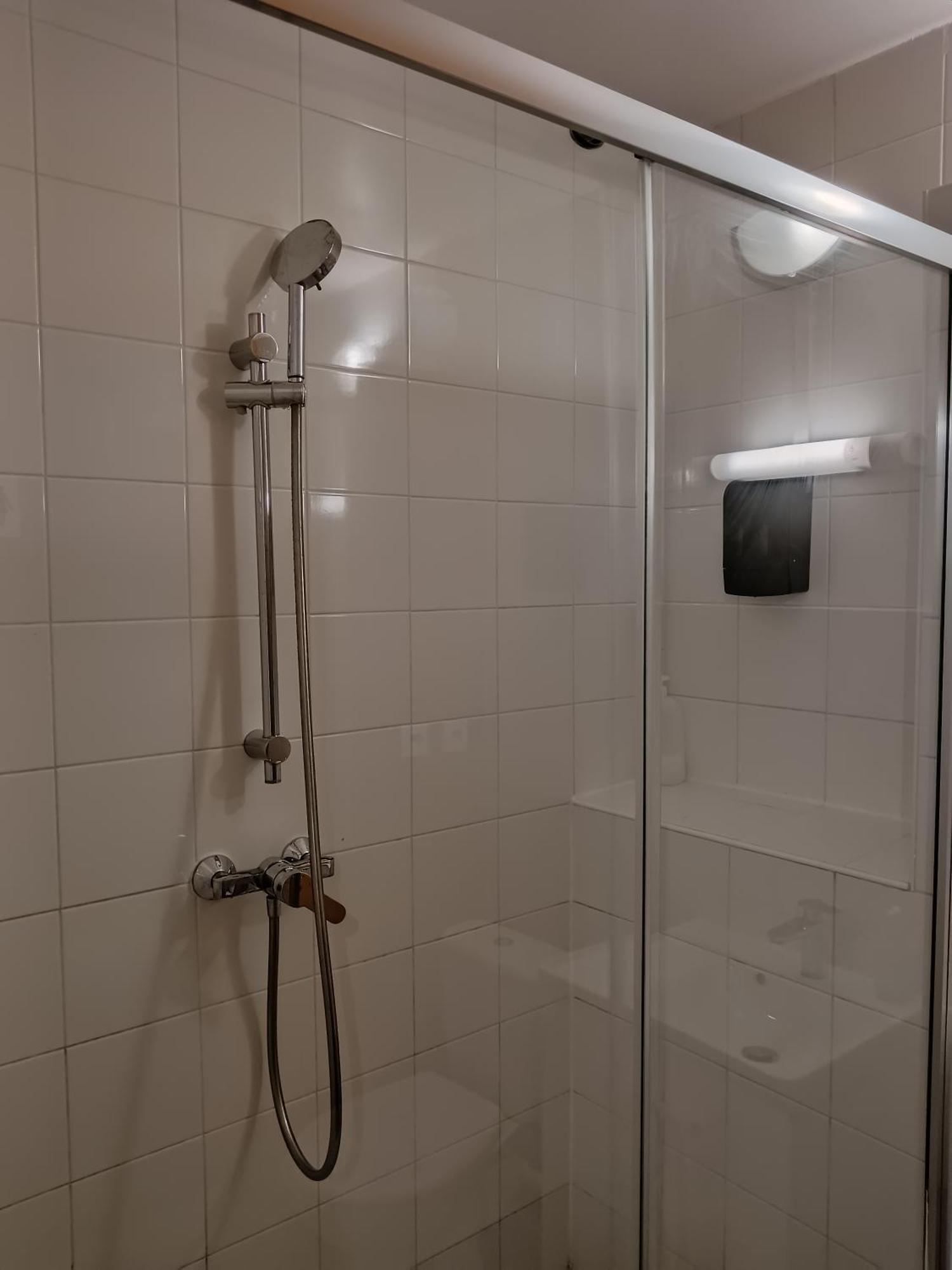 Paris Cosy Private Room With Shared Space - Chambre Privee Avec Espace Commun Paris ヴィトリー・シュル・セーヌ エクステリア 写真