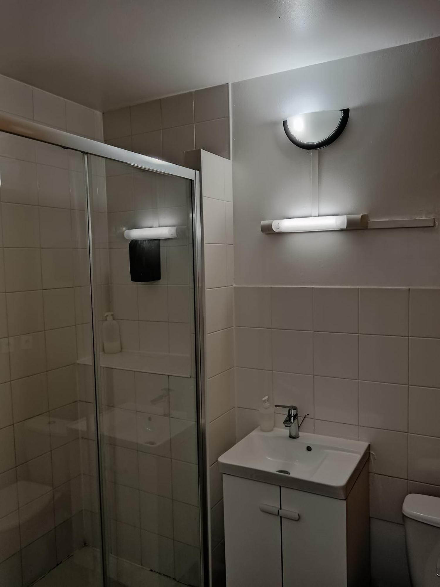 Paris Cosy Private Room With Shared Space - Chambre Privee Avec Espace Commun Paris ヴィトリー・シュル・セーヌ エクステリア 写真